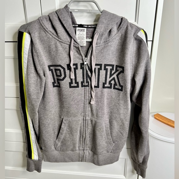 Limited edition Victoria’s Secret PINK zip up hoodie ready for upcycling - Picture 1 of 5